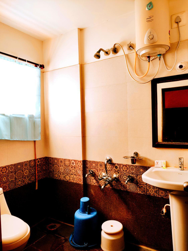 Bathroom 4, Yuvraj Galaxy Inn, Mysore