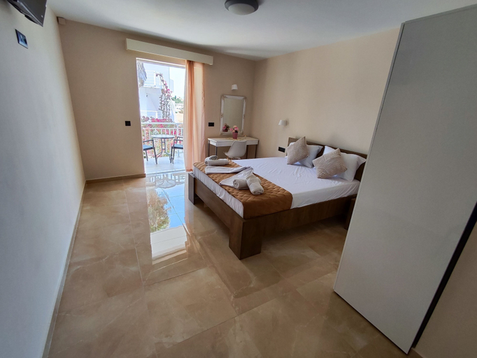 Bedroom 4, Yanna Studios & Apartments, Ionian Islands