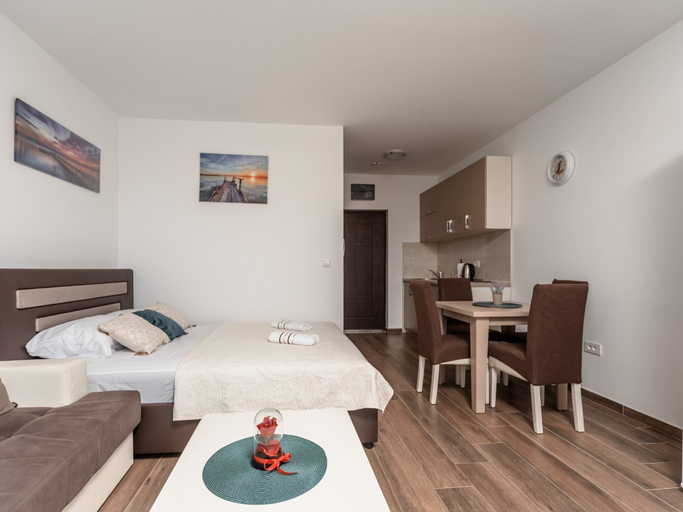 Bedroom 2, Apartments 4U