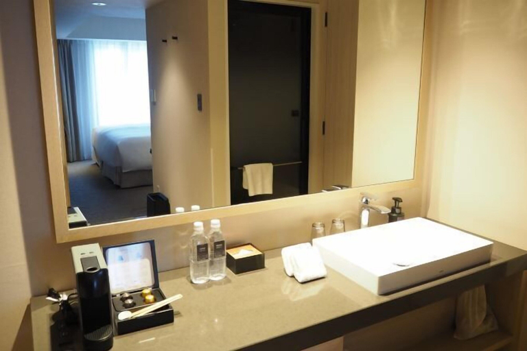 Bathroom 29