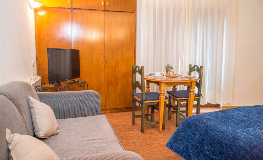 Others 5, Apartamentos Ona Dorada el Tarter