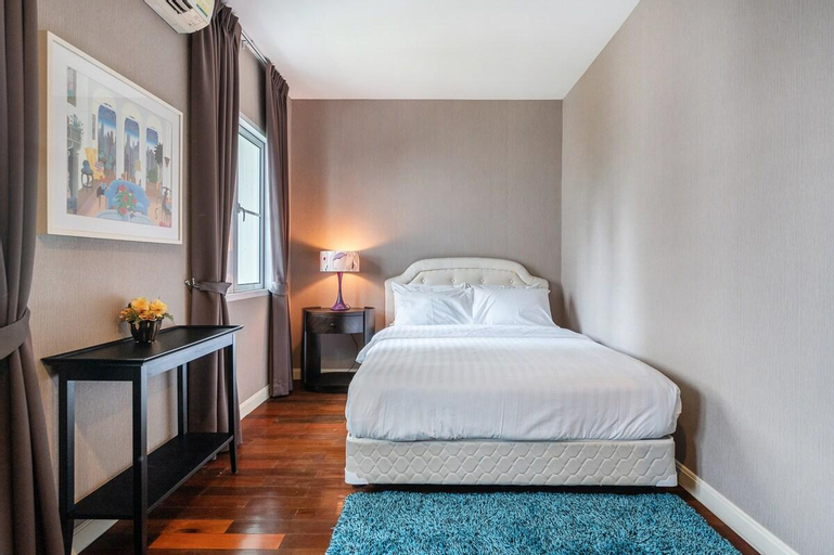 Bedroom 27