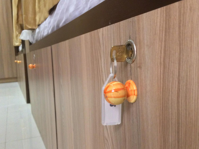 Bedroom 2, Hotel Golden Palace Guest House & Dormitory, Mumbai Suburban