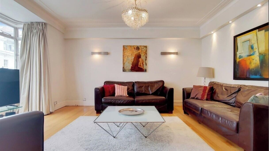 Others 5, The Lancaster Residences, London