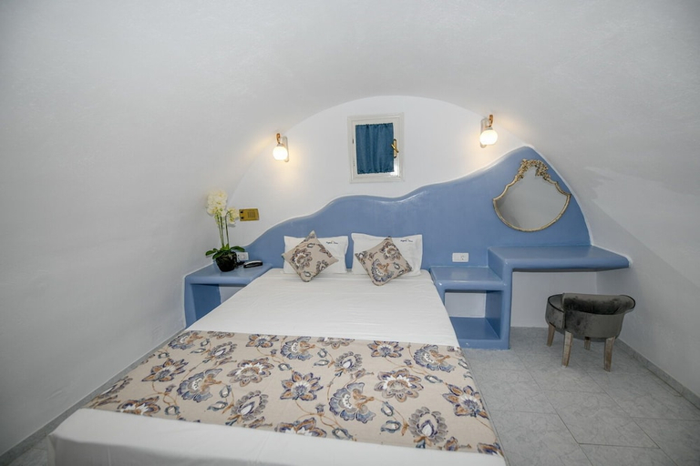 Bedroom 3, Aegean View Hotel, South Aegean