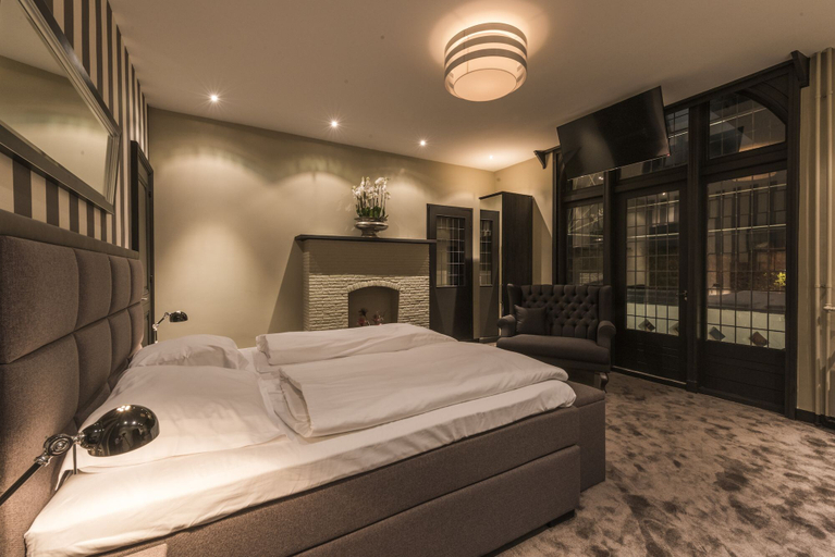 Bedroom 3, Hotel Restaurant Unicum Elzenhagen, Monster