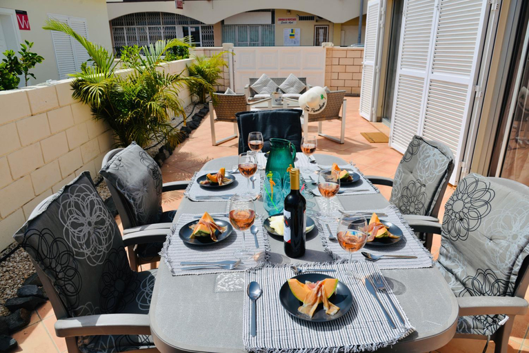 Facilities 2, Villa Julia Relax Dream Holiday, Santa Cruz de Tenerife