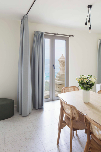 Dining Room 5