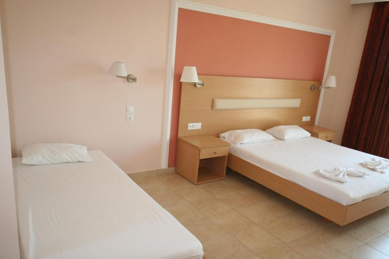 Bedroom 2, Diagoras Hotel, South Aegean