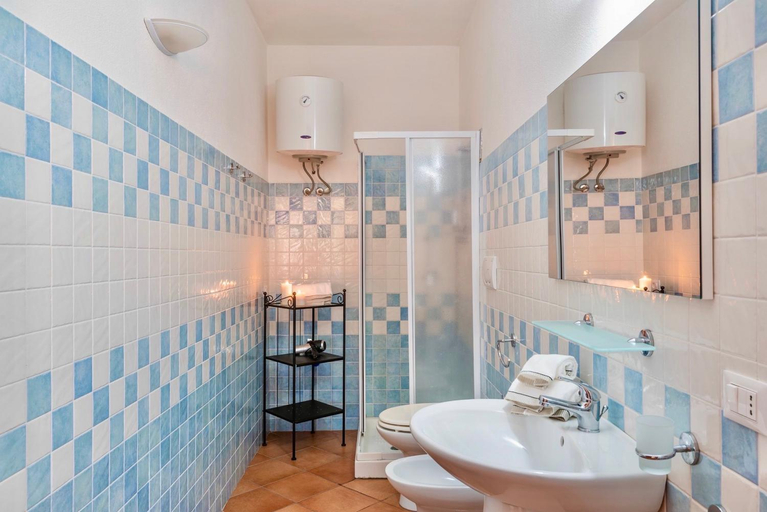 Bathroom 4, Residence Cristal Blu, Olbia-Tempio