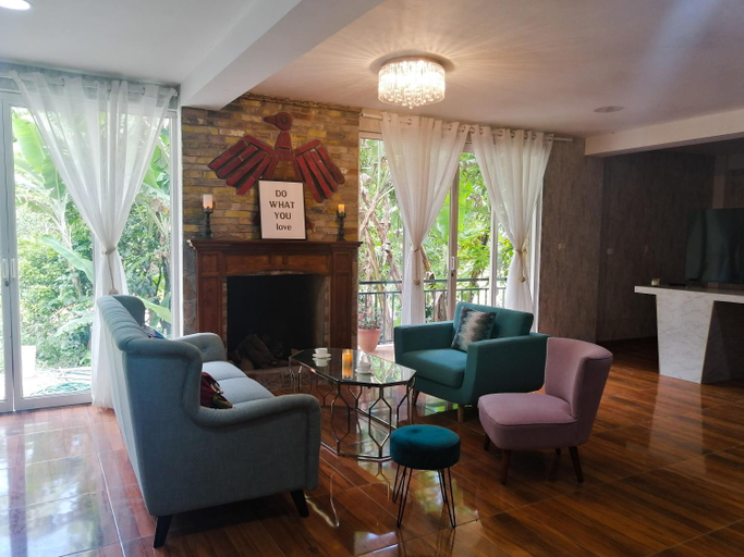 Public Area 3, Zoila's Suite Escape, Luya
