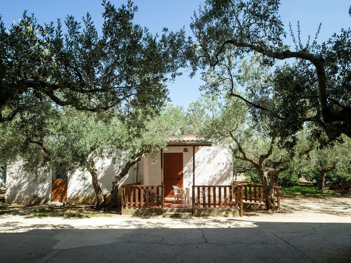 Exterior & Views 2, Holiday Home in Sciacca with Garden, Swimming Pool, Parking, Agrigento