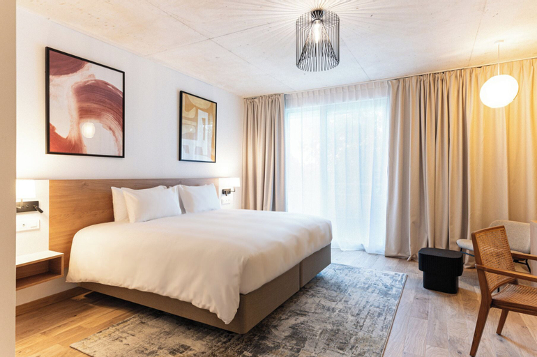 Bedroom 15