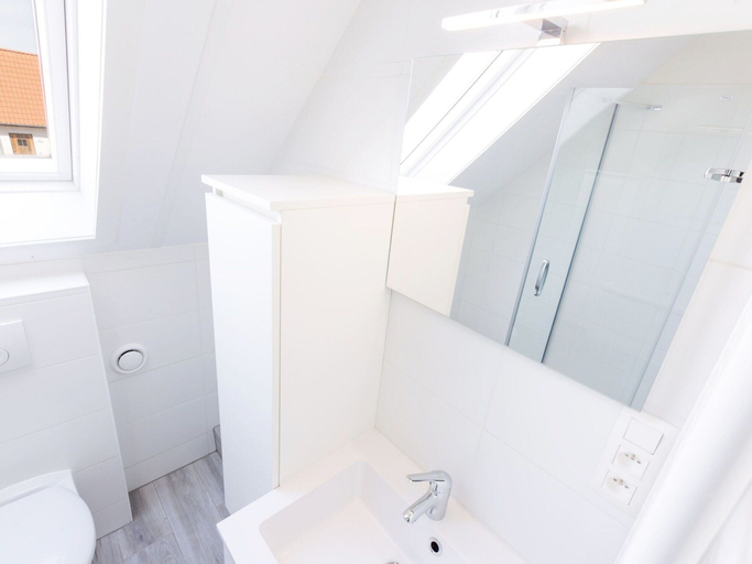 Bathroom, Holiday Home Near North Sea Beach, Breeduyn, West-Vlaanderen