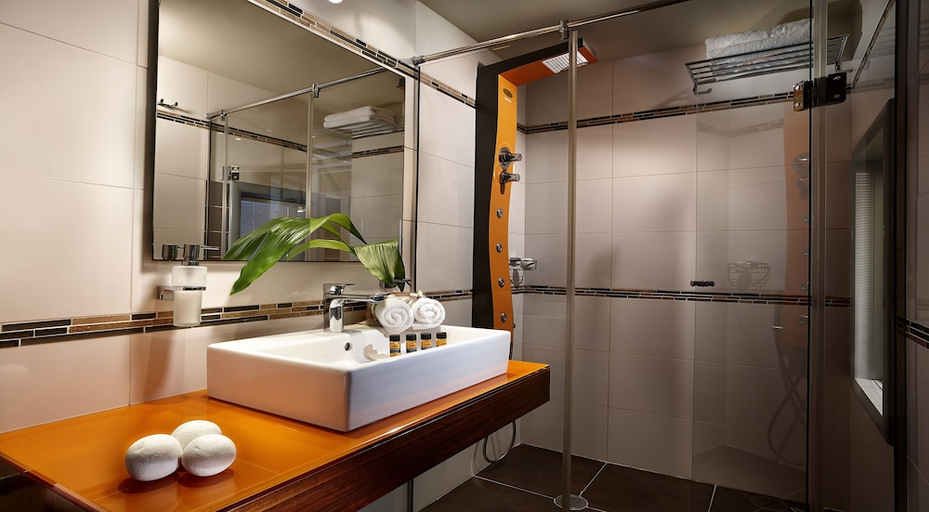 Bathroom 3, Galaxy Hotel, South Aegean