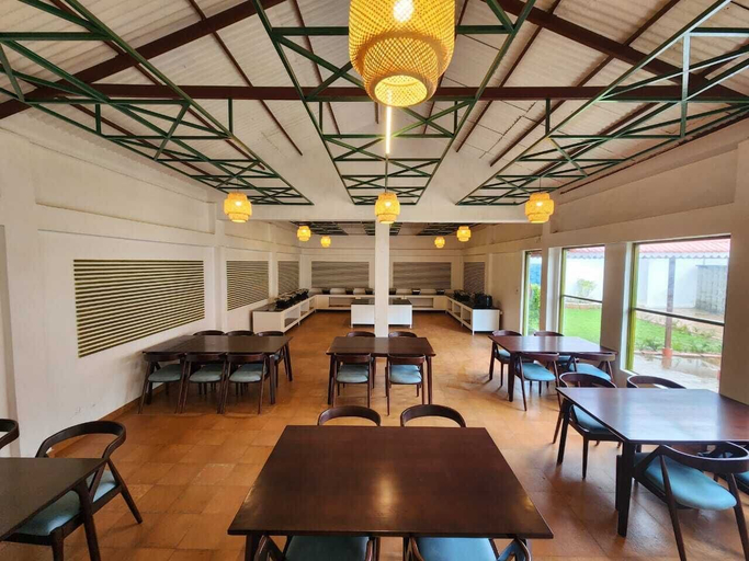Food & Drinks 2, Welbeck Vintage by Oxygen Resorts, The Nilgiris