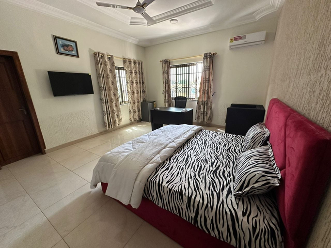 Bedroom 3, Maya Lodge and Catering Services, Tema