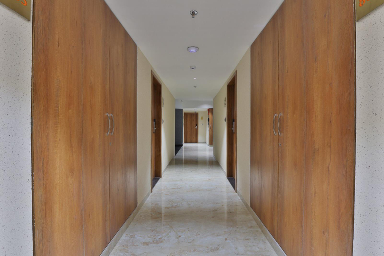 Public Area 3, Hotel Empyrean, Gandhinagar