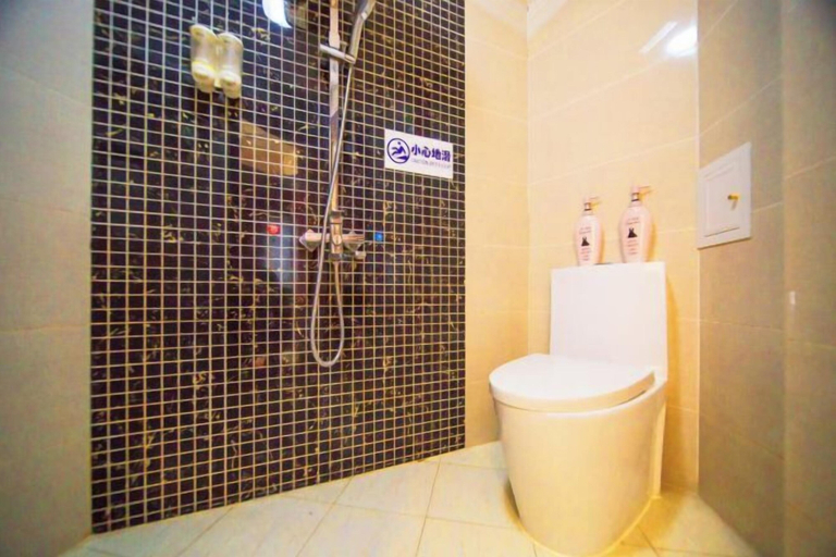 Bathroom 2, Duomi Chain Hotel (Lijiang Ancient City), Lijiang