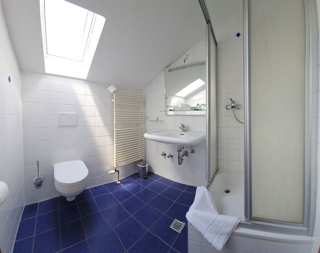 Bathroom 5