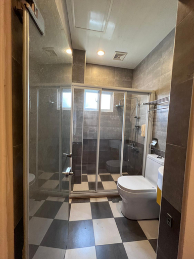 Bathroom 3, Sea Travel, Pingtung