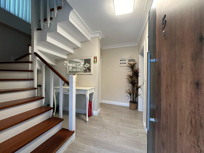 Hallway 3, Riyan Garden Villas, Izmit