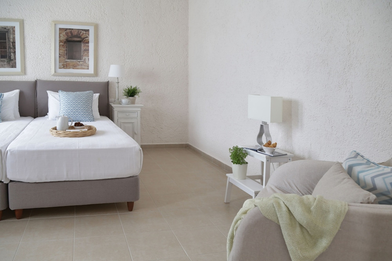 Bedroom 3, Skopelos Village Hotel Apartments, Thessaly