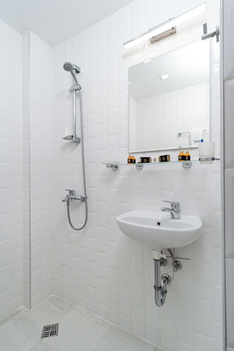 Bathroom 3, MPM Hotel Orel, Nesebar