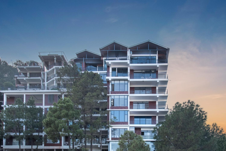 Kasauli Delight by Black Pearl, Solan