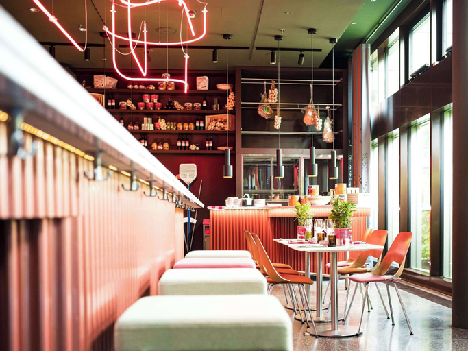 Food & Drinks 28