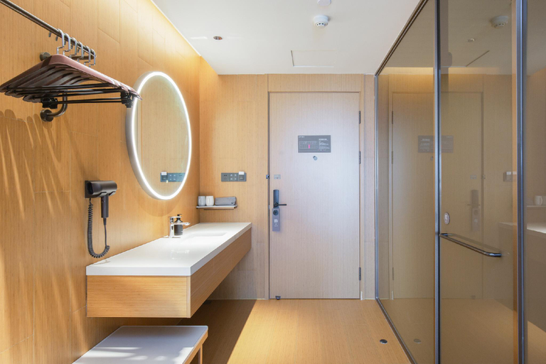 Bathroom 3, Ji Hotel Tianjin Ninghe Development Zone Wuwei Road, Tianjin