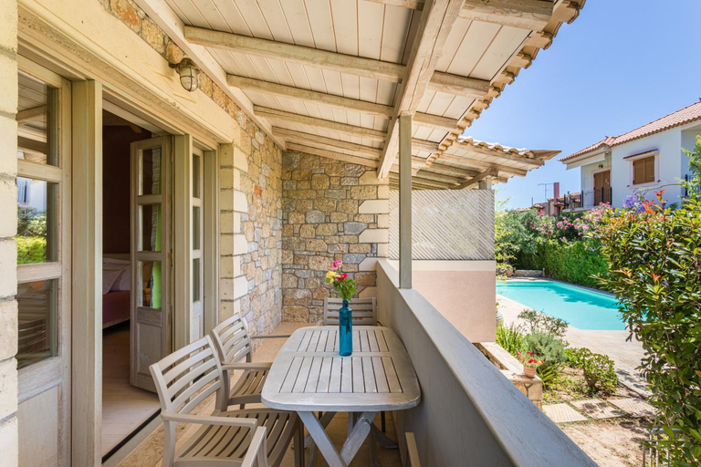Others 2, Tria Luxury Residences, Peloponnese