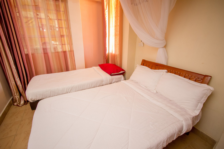 Bedroom 13