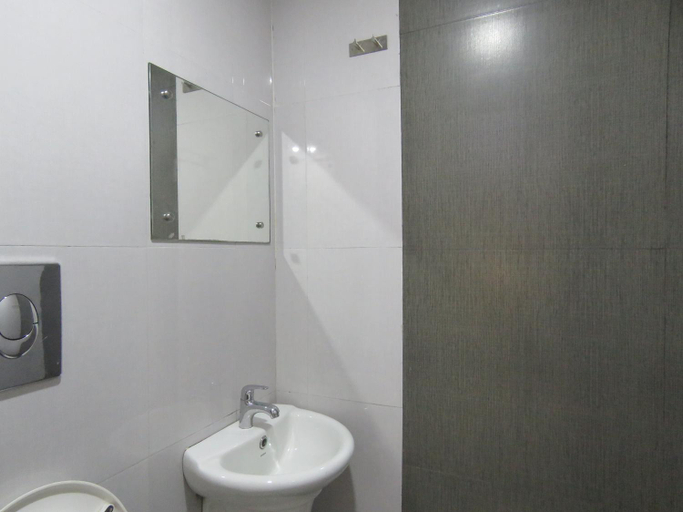 Others 5, Reegate Inn, Ernakulam