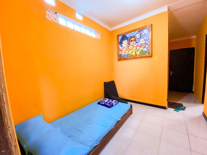 Others 4, Villa Satita, Malang