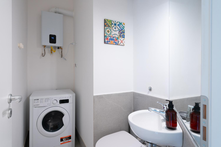 Bathroom 2, Dimora Florio, Palermo