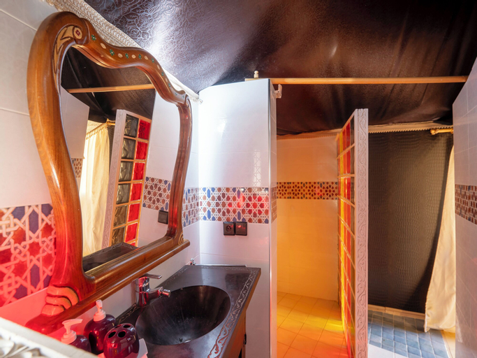 Bathroom 5