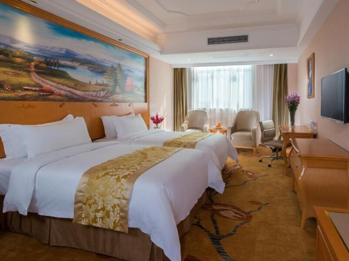 Bedroom 5, Vienna International Hotel Foshan Zhangchai Poly Champagne, Foshan