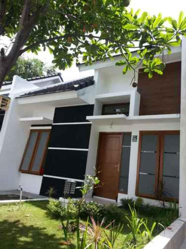 Two Bedroom Villa 1 at Greenhills Family , Malang