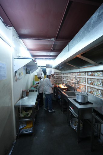 Food & Drinks 5, Hotel Square One by D'Polo Dharamshala, Kangra