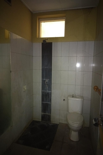 Others 3, DK Hotel Singaraja, Buleleng