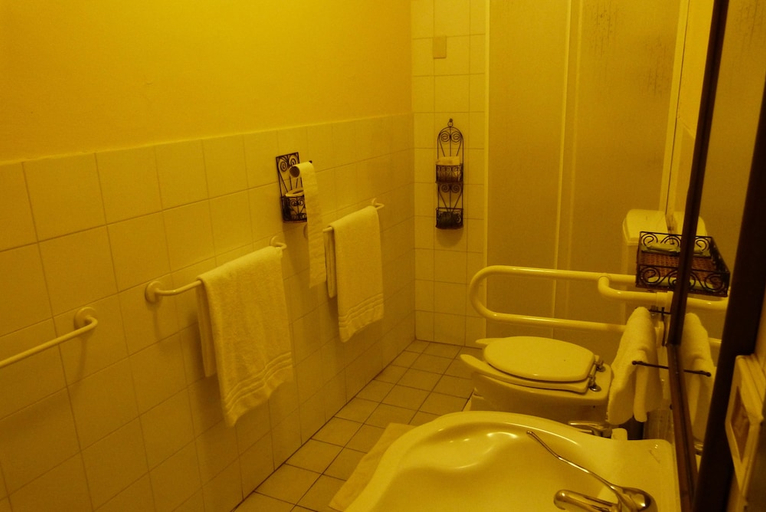Bathroom 4, Hotel Etnea 316, Catania