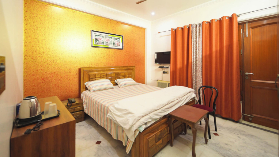 Bedroom 5, Kalp Taru Residency By GRB, Gautam Buddha Nagar