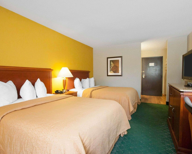 Others 4, Quality Inn Cairo I-57, Alexander
