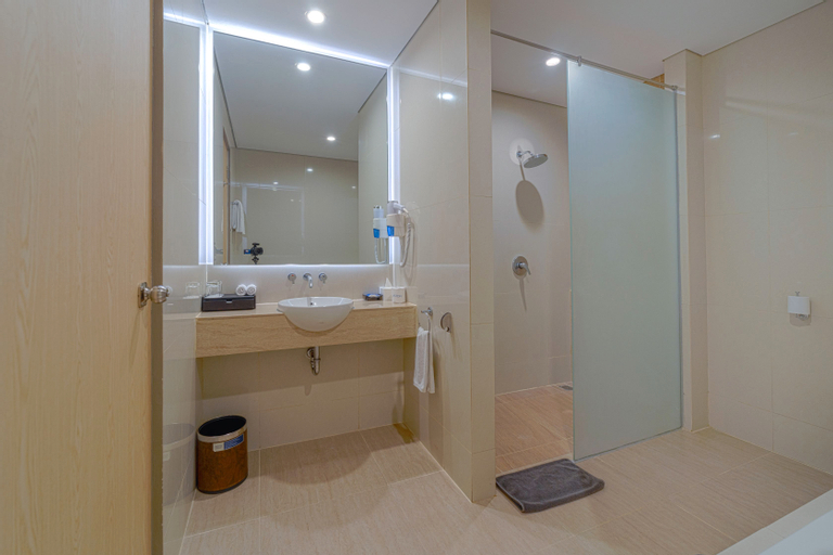 Bathroom 5