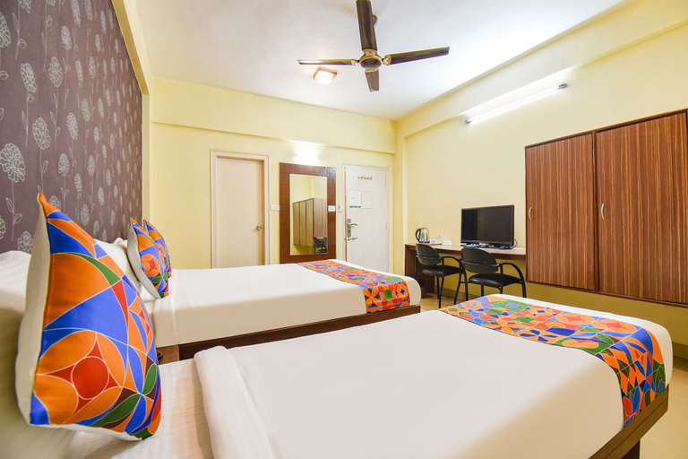 Bedroom 2, FabHotel Prime Yash Residency, Pune