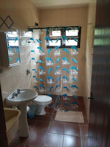 Bathroom, Chalés Xibayka, São Sebastião