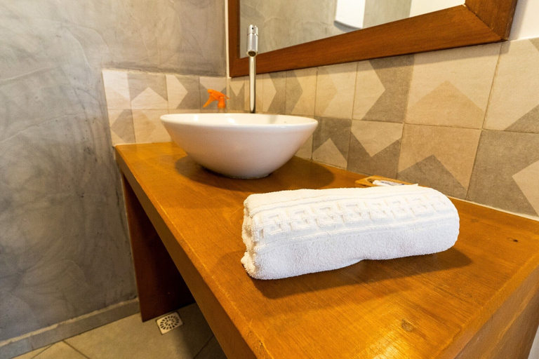 Bathroom 4, Un Paso Del Mar, Ipojuca