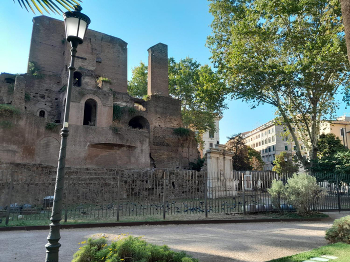 Others 5, Pensiero Romano, Roma