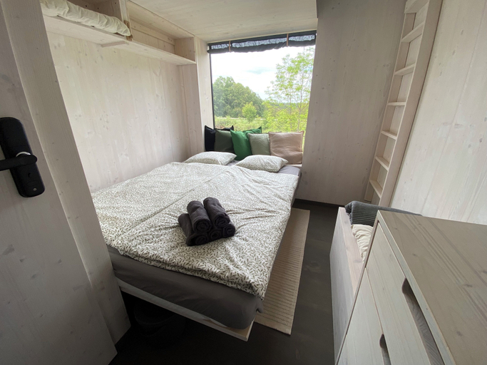 Bedroom 3, Camp Dzban, Praha 6